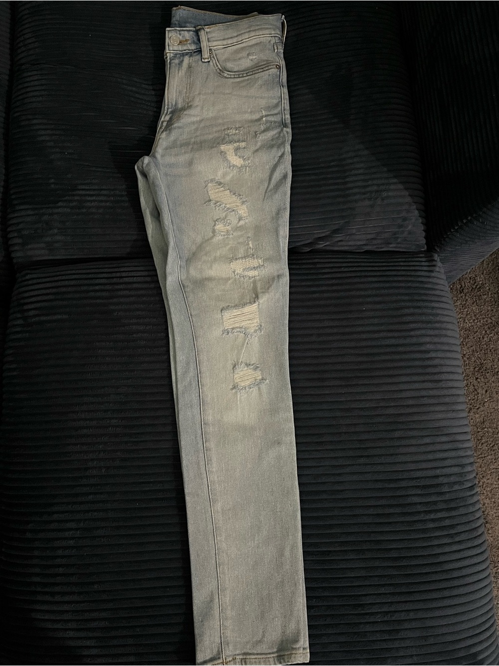 H&M Men’s Skinny Ripped Light Blue Jeans